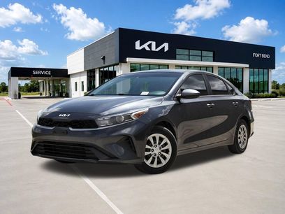 Used 2023 Kia Forte LX