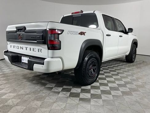 Used 2026 Nissan Frontier PRO-4X AWD/4WD image 8