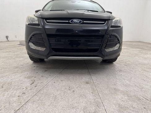 Used 2015 Ford Escape Titanium FWD image 9