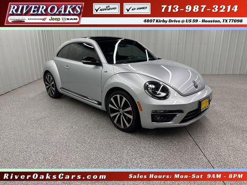 Used 2013 Volkswagen Beetle R-Line FWD image 1