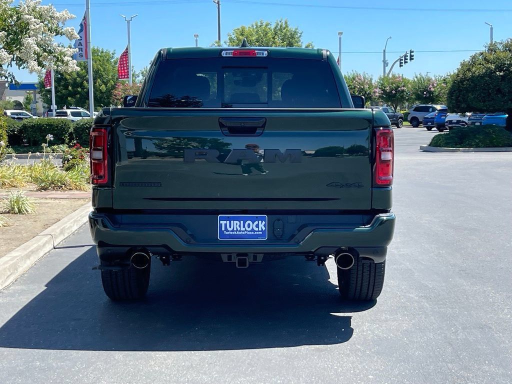 New 2026 RAM 1500 Big Horn AWD/4WD image 5