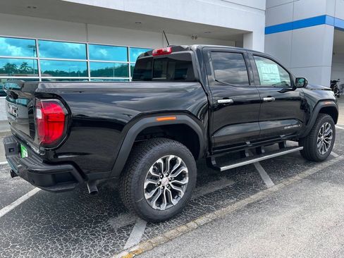 New 2026 GMC Canyon Denali AWD/4WD image 4