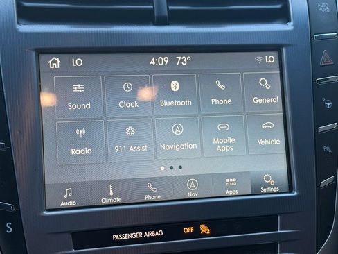 Used 2018 Lincoln MKZ Reserve w/ Technology Package FWD image 12