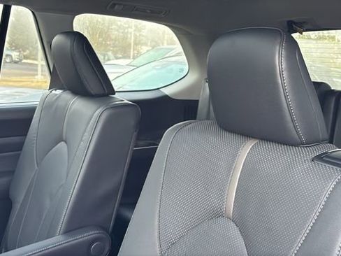 New 2026 Toyota Grand Highlander Platinum image 31