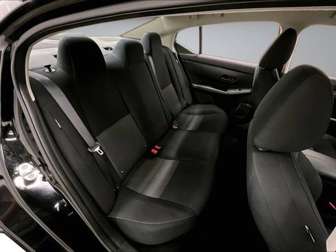 Used 2024 Nissan Sentra SV FWD image 25