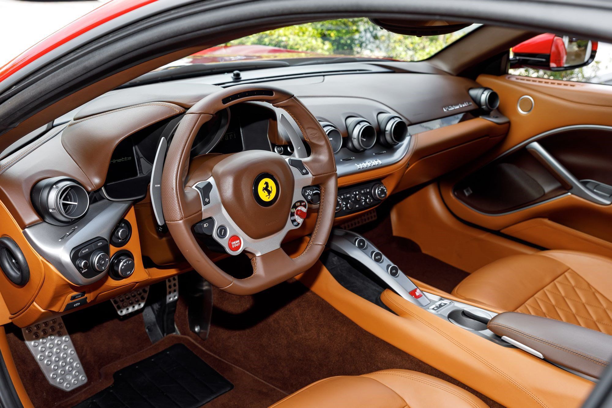 Used 2016 Ferrari F12 Berlinetta RWD image 24