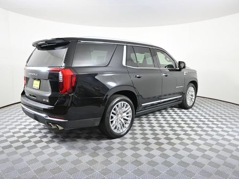 Used 2025 GMC Yukon Denali w/ Sun & Power Step Package AWD/4WD image 6