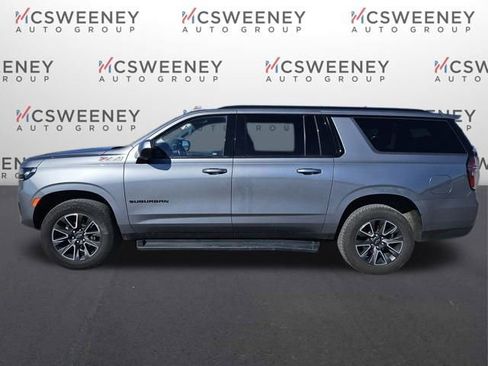 Used 2022 Chevrolet Suburban Z71 image 2