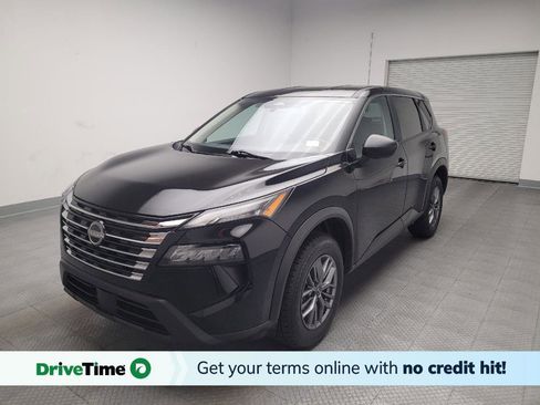 Used 2024 Nissan Rogue S image 1