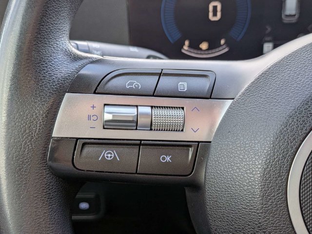 Used 2024 Hyundai Kona SE FWD image 24
