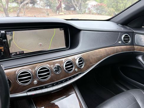 Used 2015 Mercedes-Benz S 550 4MATIC Sedan image 16