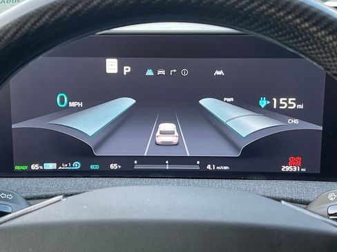 Used 2023 Kia EV6 Light image 40