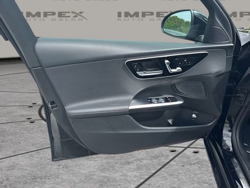 Used 2023 Mercedes-Benz C 300 Sedan image 24