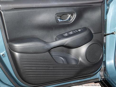 Certified 2024 Honda HR-V EX-L image 10