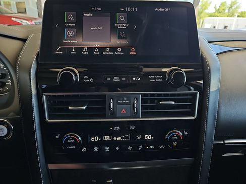 Used 2024 INFINITI QX80 Luxe AWD/4WD image 26