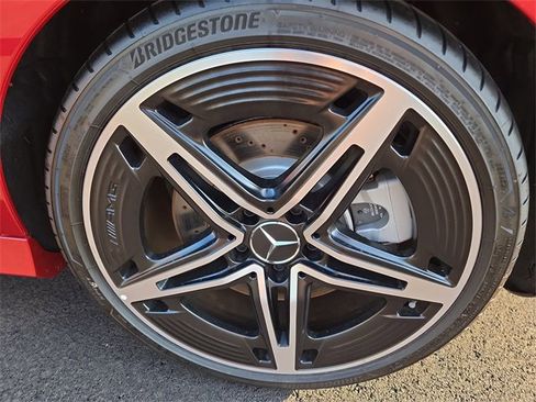 New 2025 Mercedes-Benz CLA 35 AMG 4MATIC image 31