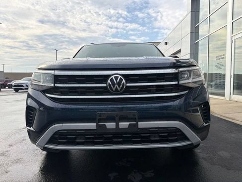 Used 2023 Volkswagen Atlas SE w/ Panoramic Sunroof Package AWD/4WD image 2