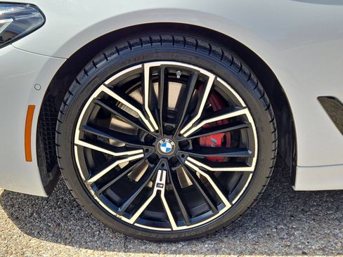 Certified 2023 BMW 540i xDrive w/ M Sport Package AWD/4WD image 11