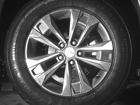 Used 2025 Chevrolet Equinox LT image 15