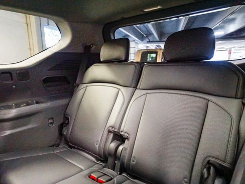 Used 2026 Kia EV9 Light image 19