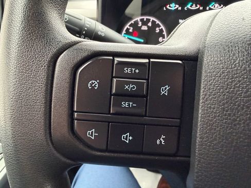 Used 2024 Ford F250 XLT image 19