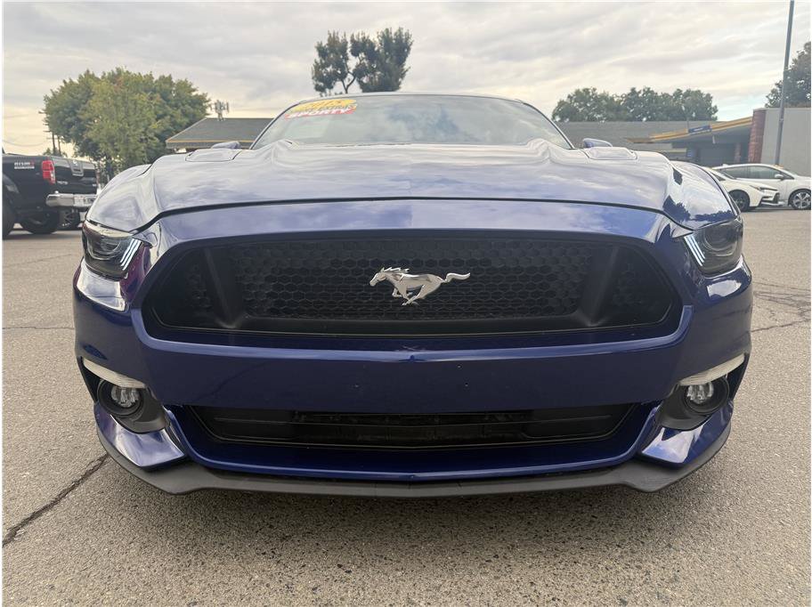Used 2015 Ford Mustang GT Premium w/ Equipment Group 401A RWD image 7