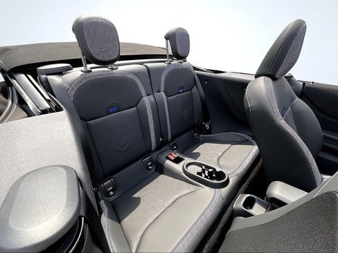 New 2025 MINI Cooper S image 10