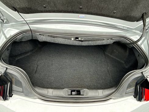 Used 2025 Ford Mustang Premium RWD image 31