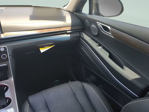 New 2025 Genesis GV80 3.5T Advanced image 15
