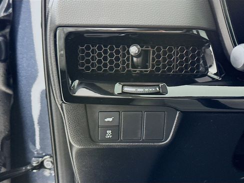 Used 2024 Honda CR-V EX-L image 11