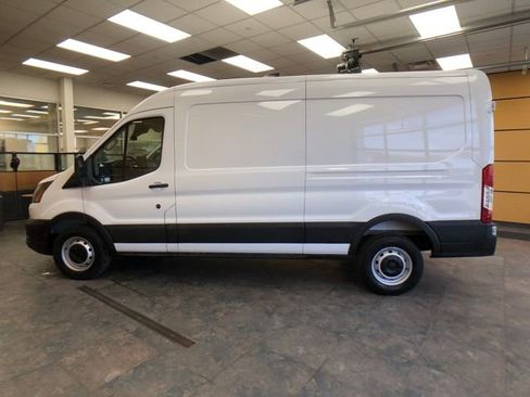 New 2026 Ford Transit 250 148 Medium Roof image 4