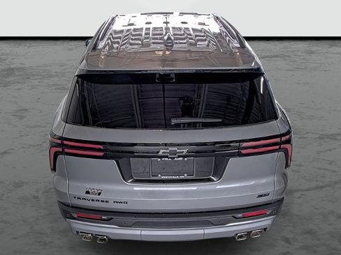New 2026 Chevrolet Traverse Z71 w/ Driver Confidence Package AWD/4WD image 3