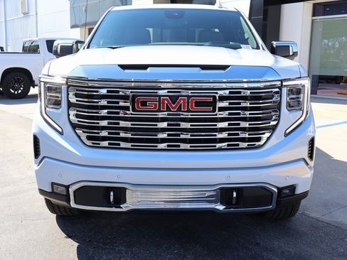 New 2026 GMC Sierra 1500 Denali image 2