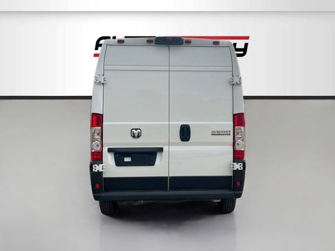 Used 2025 RAM ProMaster 2500 w/ Convenience Group FWD image 6
