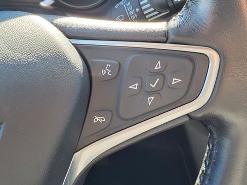 Used 2022 Chevrolet Equinox LT image 17