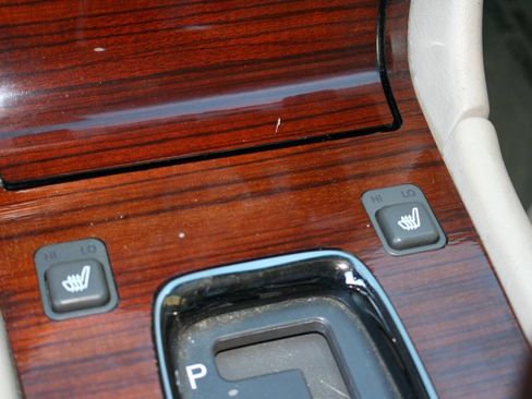 Used 2002 Cadillac Seville SLS w/ Premium Luxury Pkg image 18