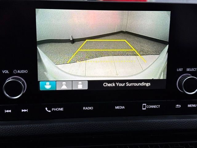 Used 2023 Honda Civic LX image 3