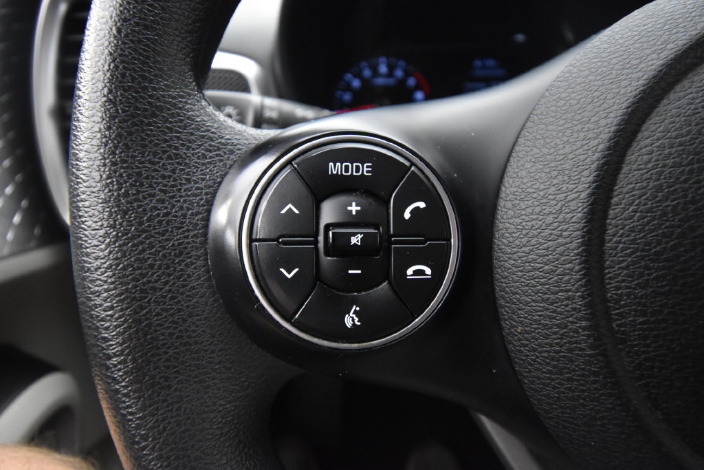 Used 2022 Kia Soul LX w/ Technology Package FWD image 27