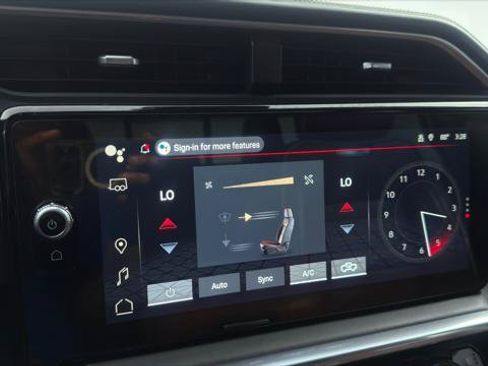 Used 2024 GMC Sierra 1500 Denali Ultimate AWD/4WD image 33