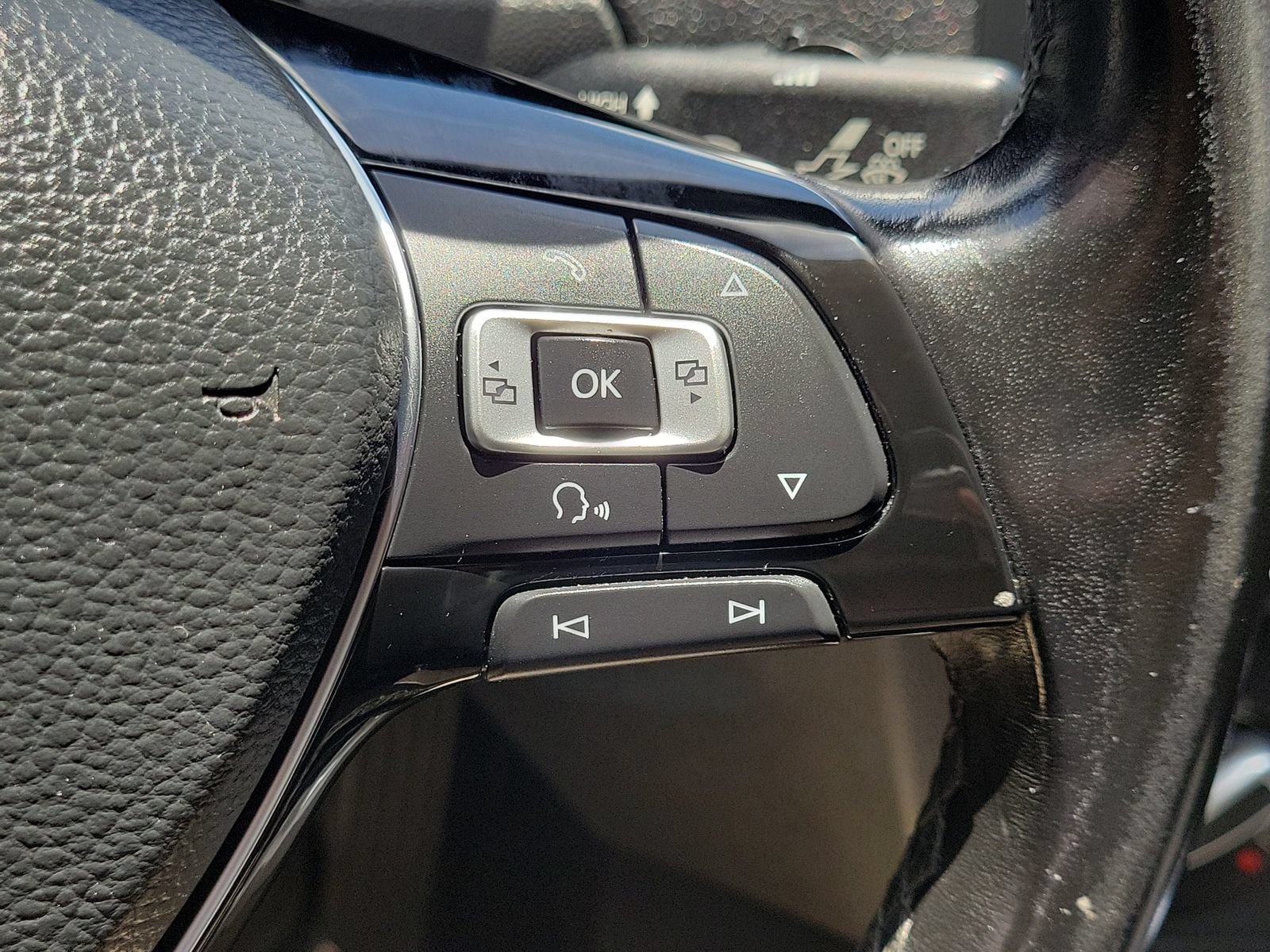 Used 2018 Volkswagen Jetta SE FWD image 22