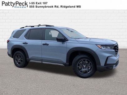 New 2025 Honda Pilot TrailSport