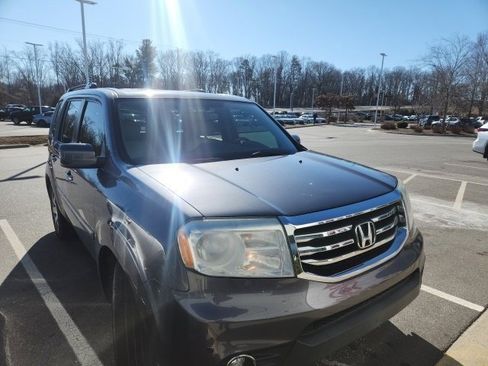 Used 2015 Honda Pilot Touring image 5