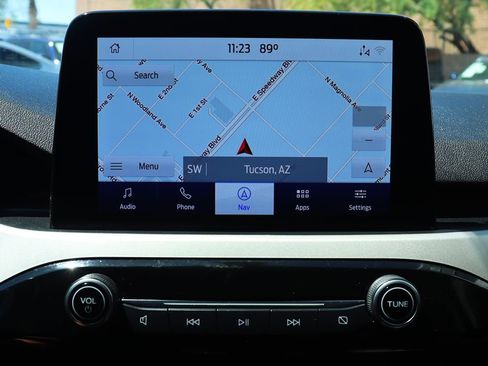 Used 2022 Ford Escape SE image 47