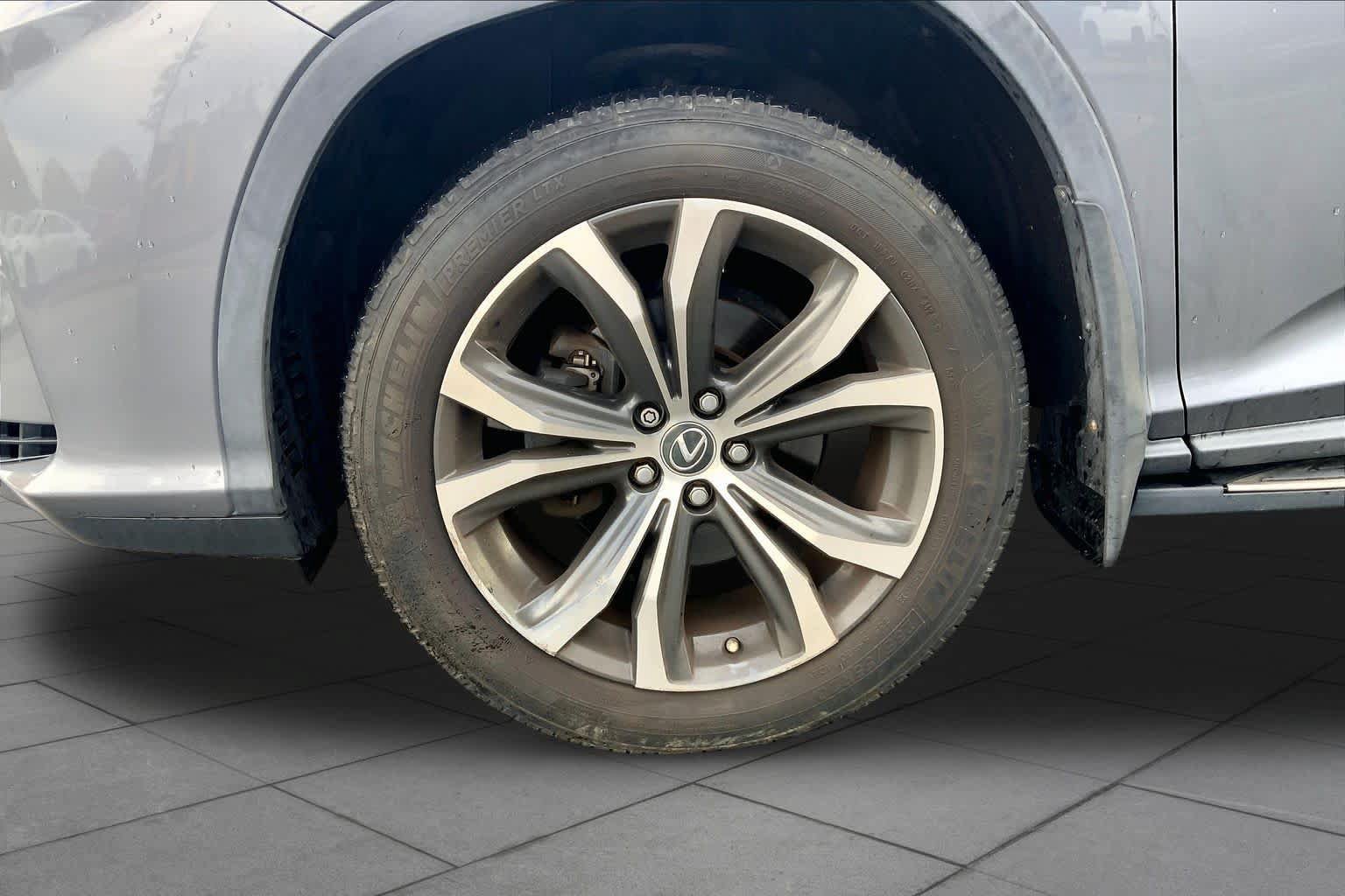 Used 2018 Lexus RX 350L AWD image 11