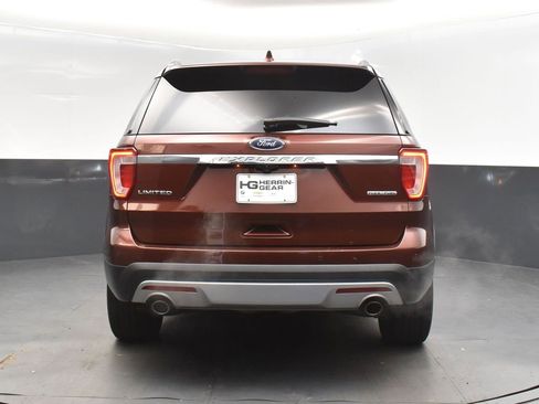 Used 2016 Ford Explorer Limited w/ Equipment Group 301A image 7