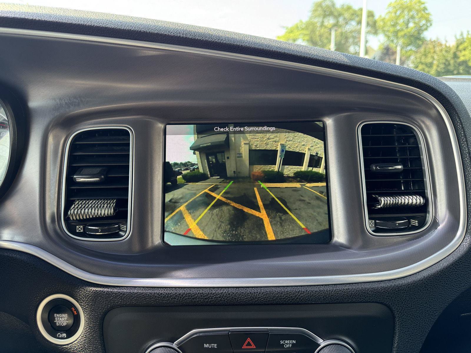 Used 2019 Dodge Charger SXT AWD/4WD image 29