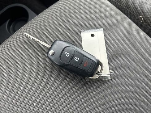 Used 2017 Ford F150 XLT w/ Equipment Group 301A Mid image 25