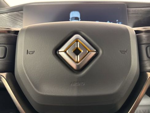 Used 2023 Rivian R1T Adventure image 35