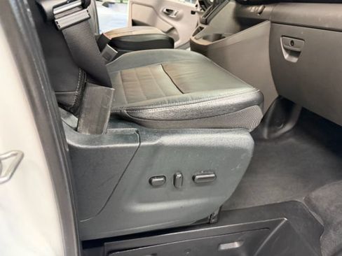 Used 2023 Ford Transit 350 XLT RWD image 26