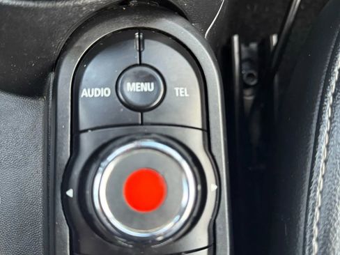 Used 2018 MINI Cooper 2-Door Hardtop image 26